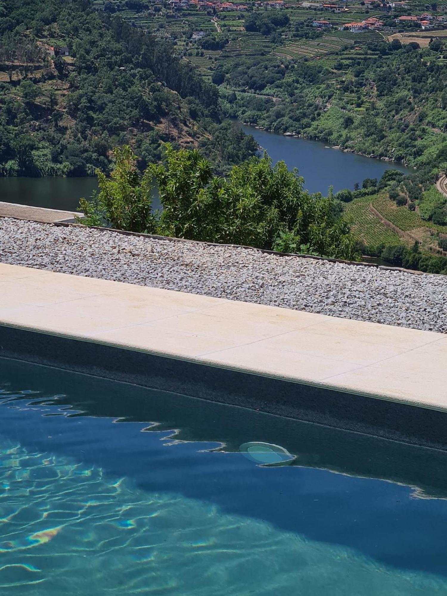 Quinta Do Fojo Valonguinho, Barro Bed & Breakfast Barro  Exterior photo